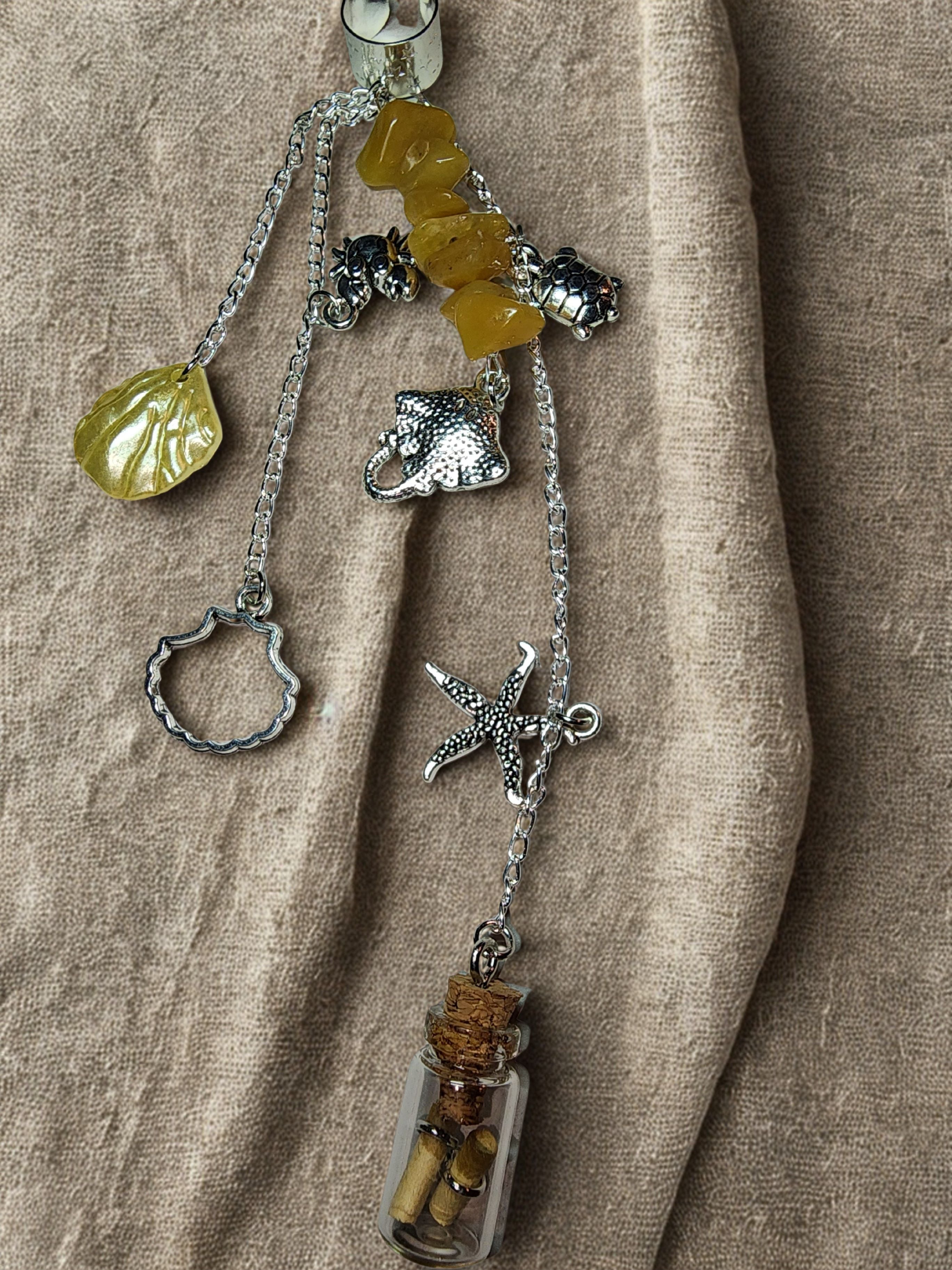 Pinch Ear Cuff