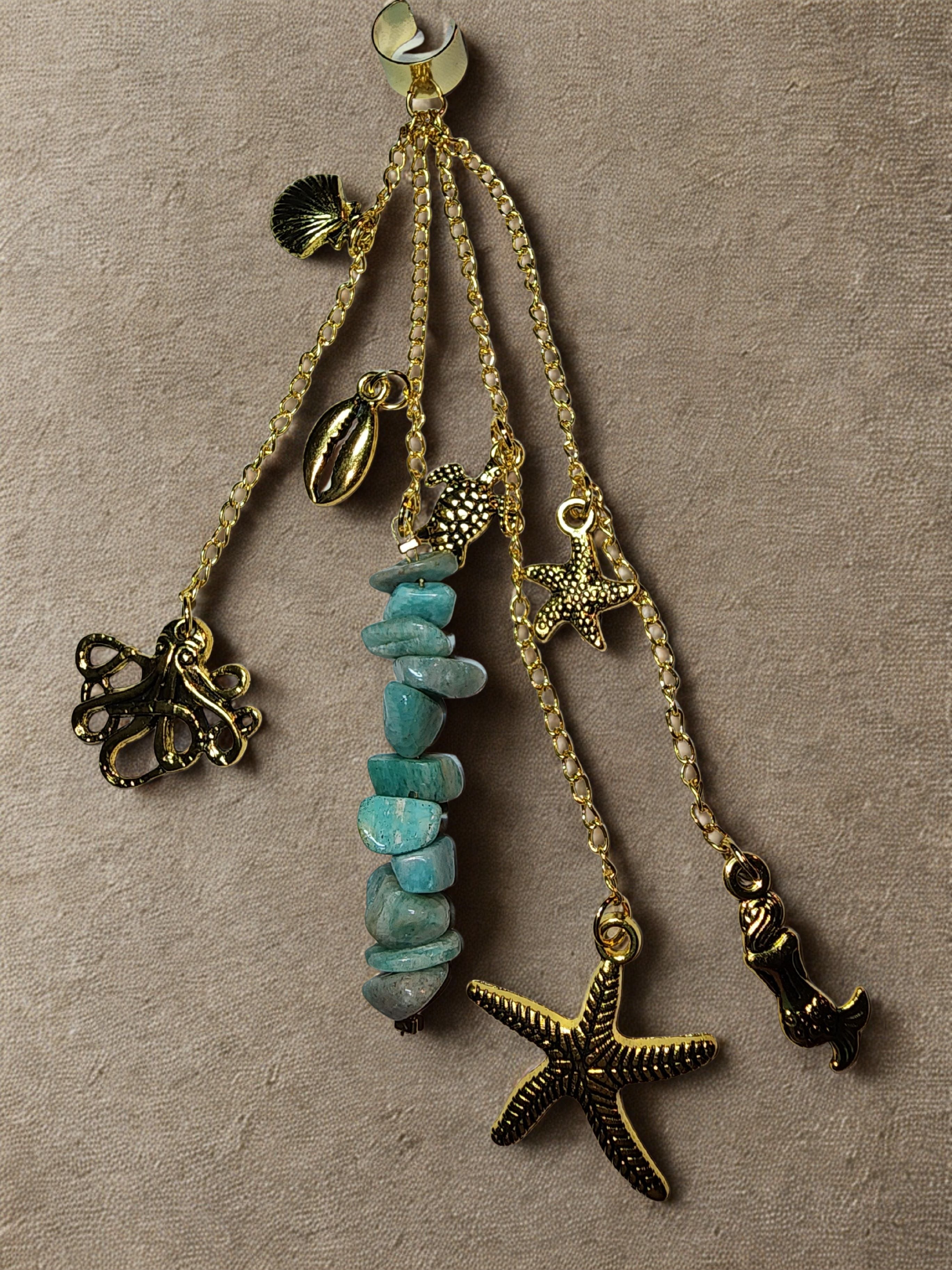 Pinch Ear Cuff